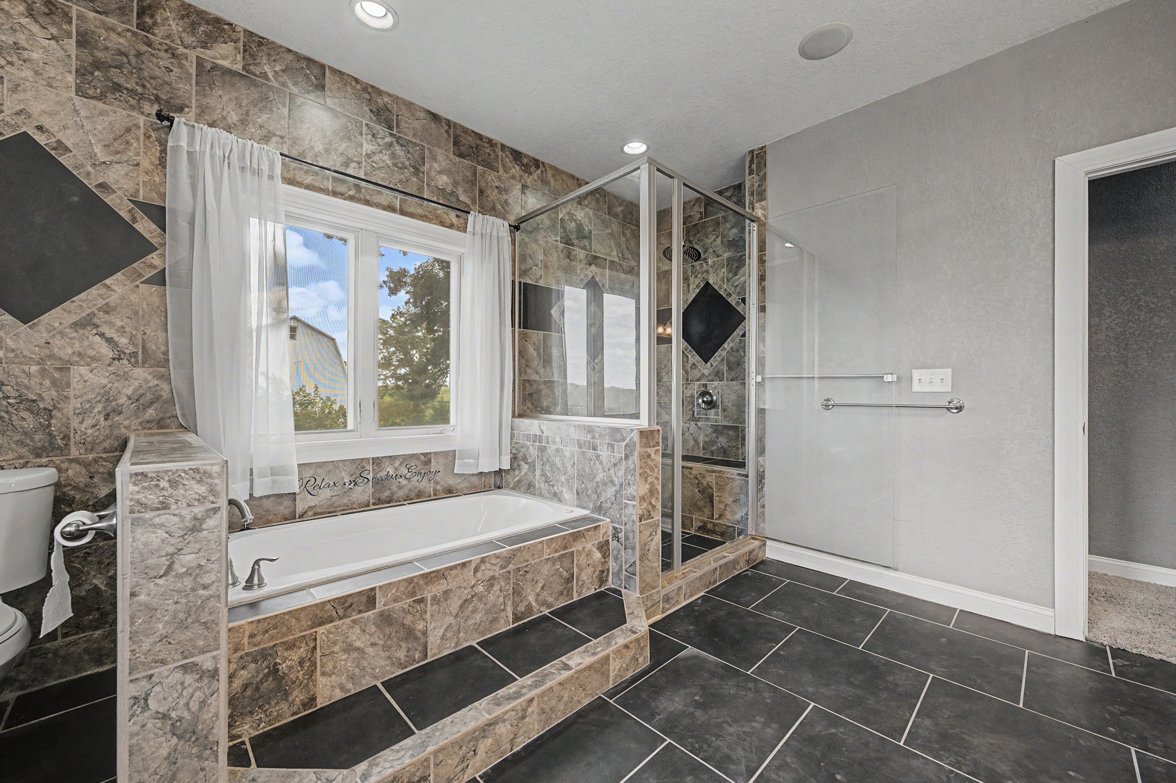 Listing Photo: 26942 Hwy T30, Exline, IA 52555-24